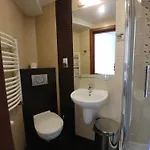 Szarotka Bed & Breakfast Kluszkowce