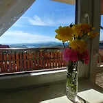 Szarotka Bed & Breakfast 2*