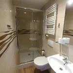 Szarotka B&B 2*