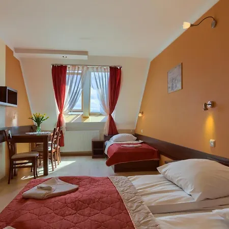 Szarotka Bed & Breakfast Kluszkowce