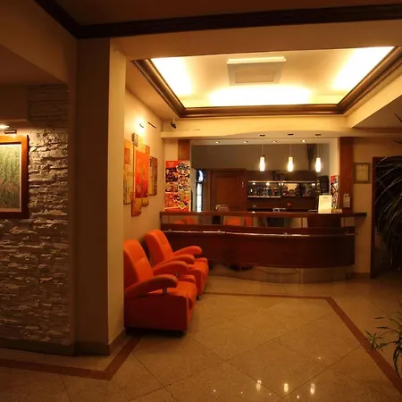 Szarotka Bed and breakfast 2*